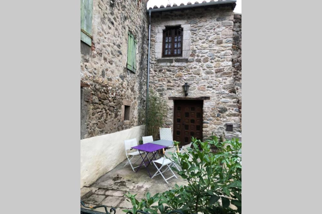 Les Maisons Du Conflent, Maisons Familiales En Pierre Au Coeur Des Remparts Вільфранш-де-Конфлан Екстер'єр фото