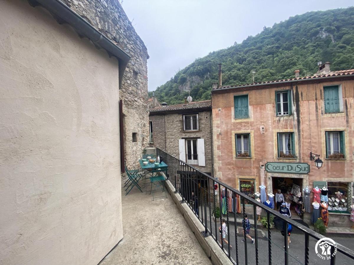 Les Maisons Du Conflent, Maisons Familiales En Pierre Au Coeur Des Remparts Вільфранш-де-Конфлан Екстер'єр фото