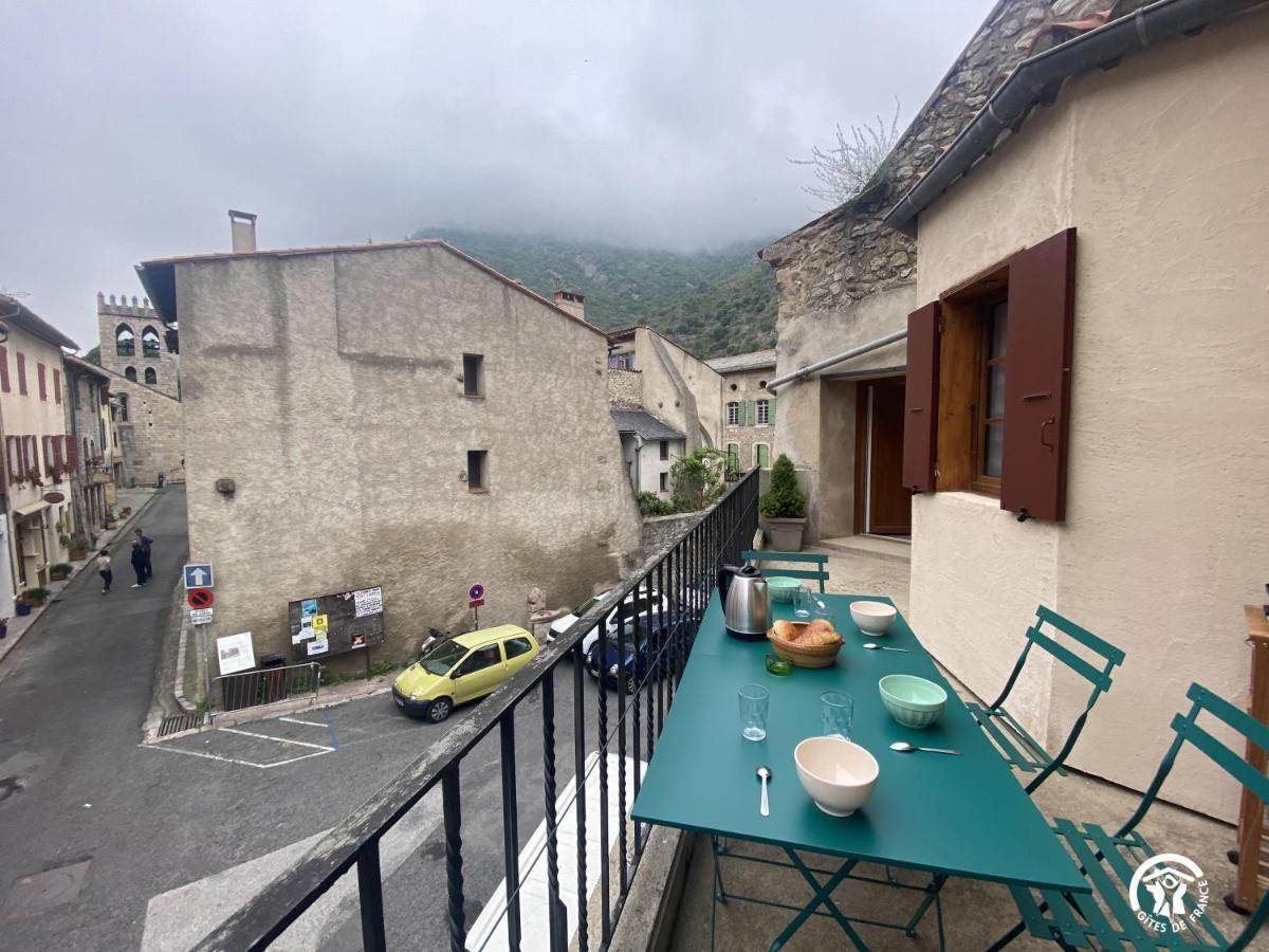 Les Maisons Du Conflent, Maisons Familiales En Pierre Au Coeur Des Remparts Вільфранш-де-Конфлан Екстер'єр фото